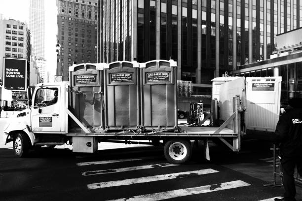 Best Luxury portable toilet rental  in Medford, MN